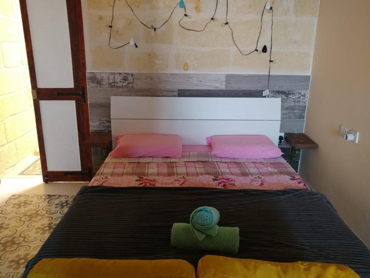 Triesti Home Victoria Dış mekan fotoğraf