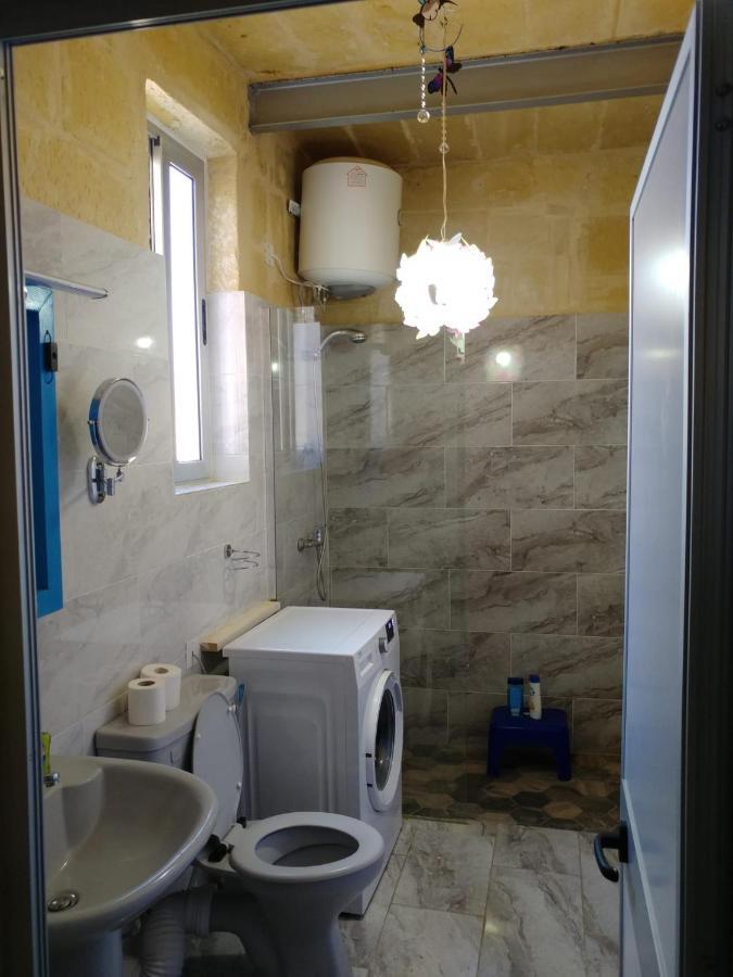 Triesti Home Victoria Dış mekan fotoğraf