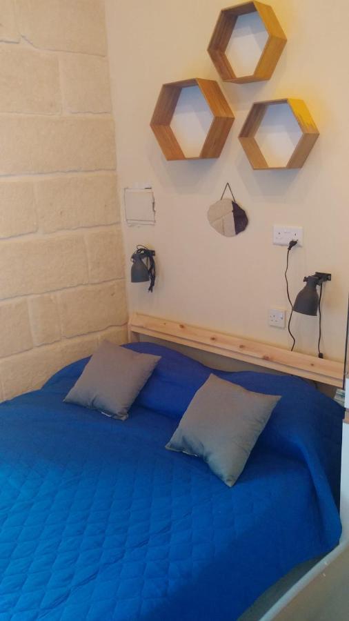 Triesti Home Victoria Dış mekan fotoğraf