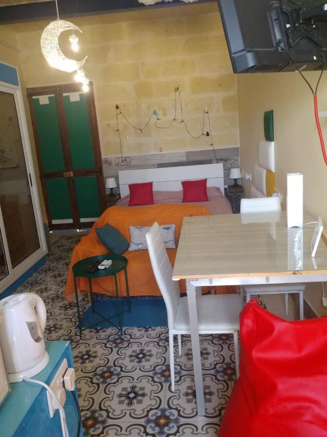 Triesti Home Victoria Dış mekan fotoğraf